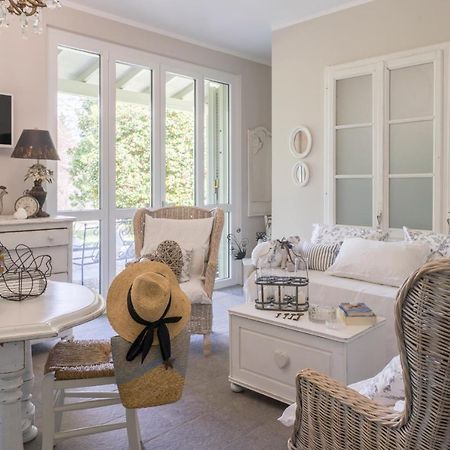 Bnbook Maison Charlotte Lago Maggiore Porto Valtravaglia Zewnętrze zdjęcie
